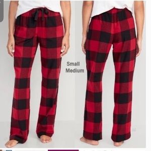 OLD NAVY Flannel Pajama Pants Black White Buffalo Plaid holiday fall cozy warm